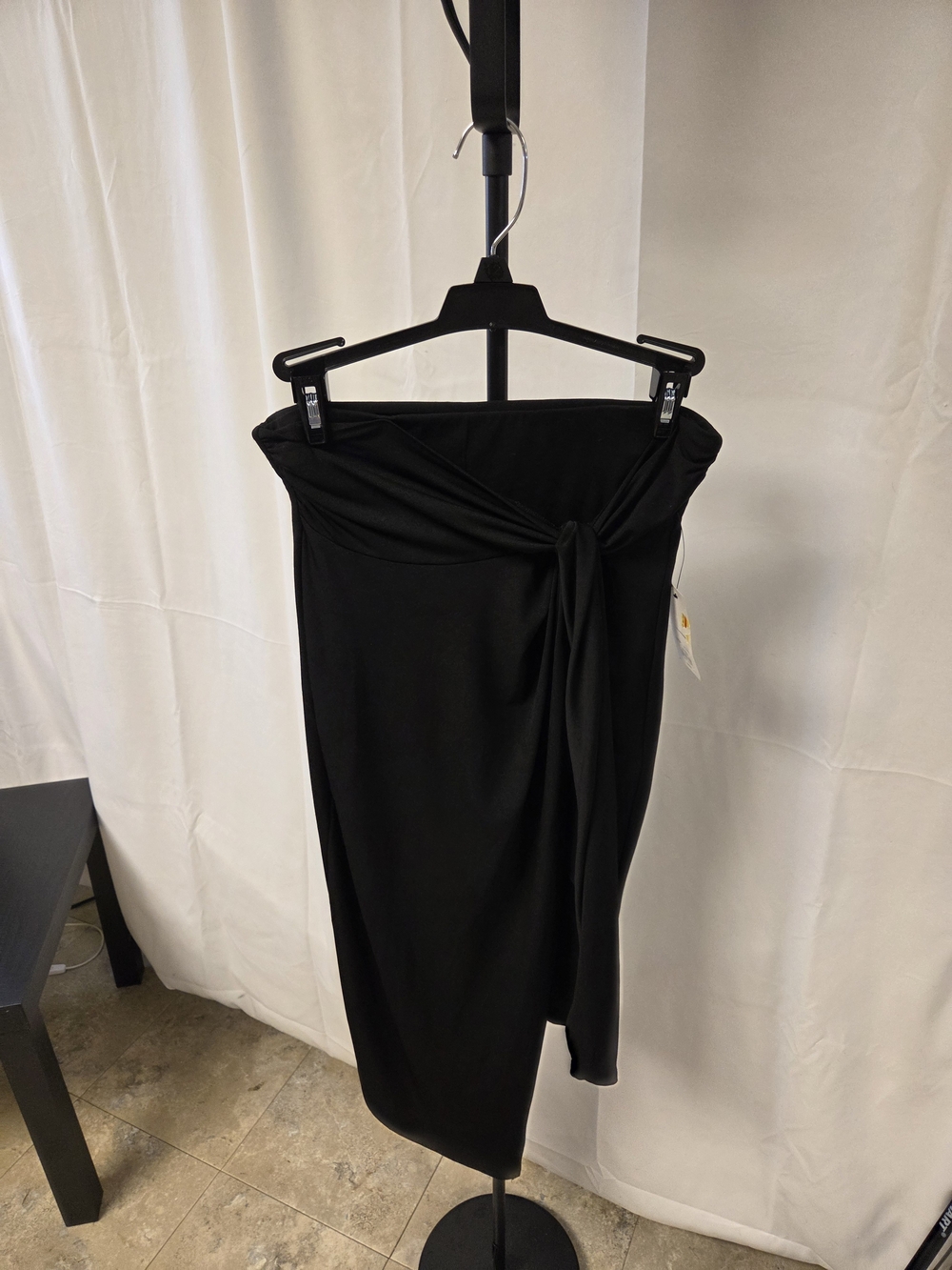 Nine West Black Knot-Detail Midi Skirt